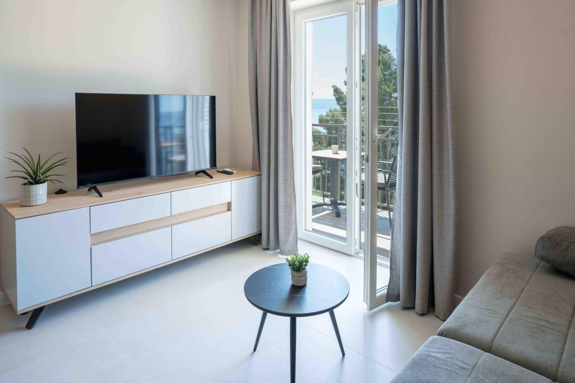 Sea View Apartment Gin Brela Exteriér fotografie